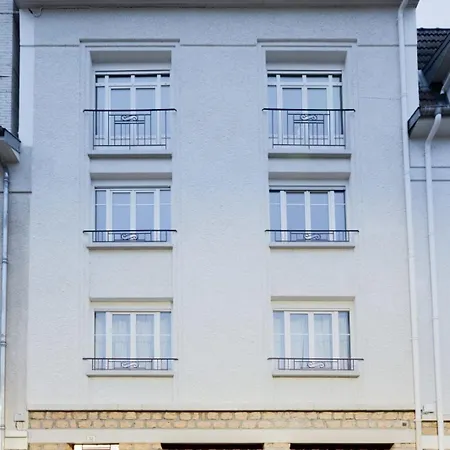 Apartment Le Solignac Neuf Et Equipe