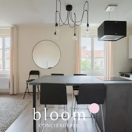 Le Solignac Neuf Et Equipe Apartment *