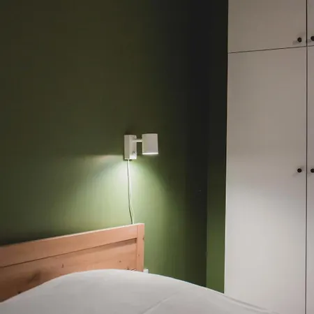 Le Solignac Neuf Et Equipe *