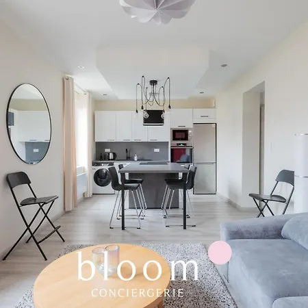 Le Solignac Neuf Et Equipe