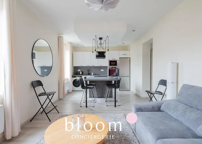 Le Solignac Neuf Et Equipe